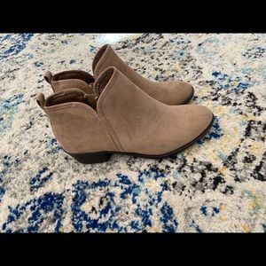 Just fab ankle booties